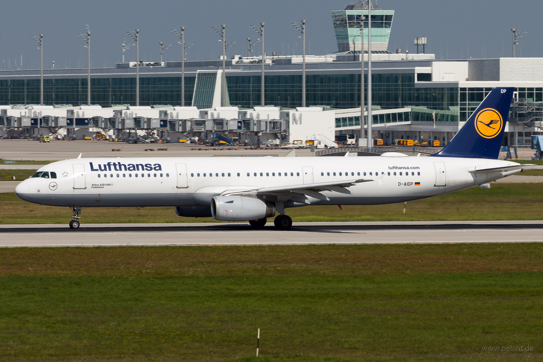D-AIDP Lufthansa Airbus A321-231 in Mnchen / MUC