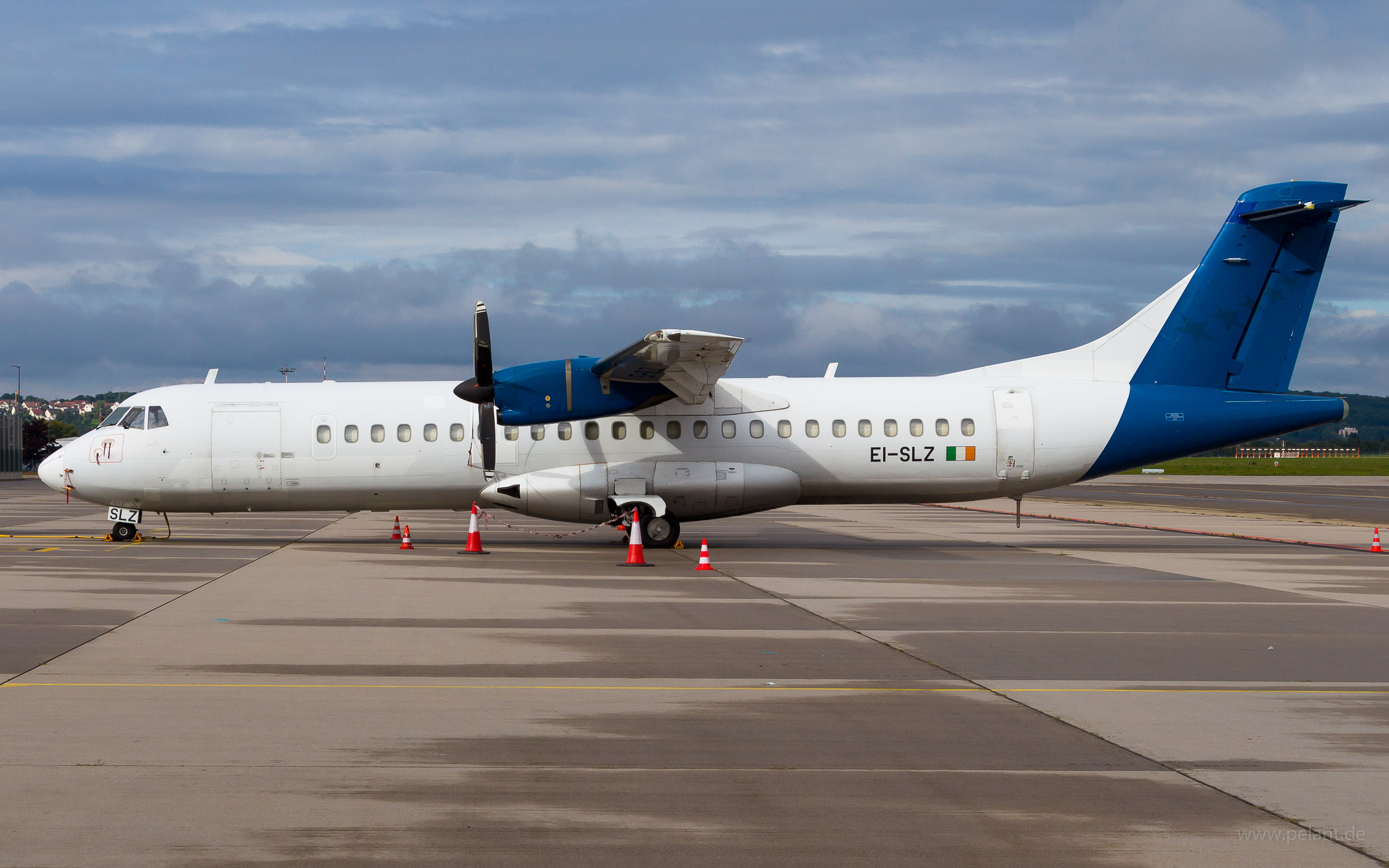 EI-SLZ ASL Airlines Ireland ATR 72-202F in Stuttgart / STR