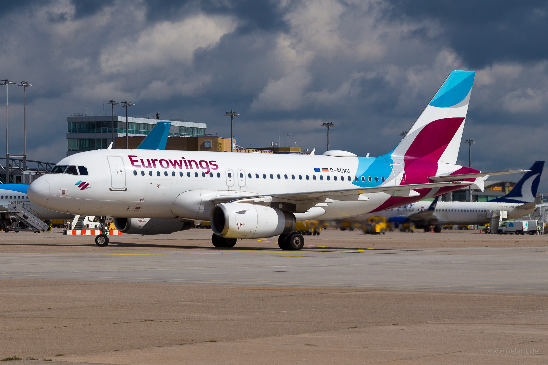 D-AGWO Eurowings Airbus A319-132 in Stuttgart / STR