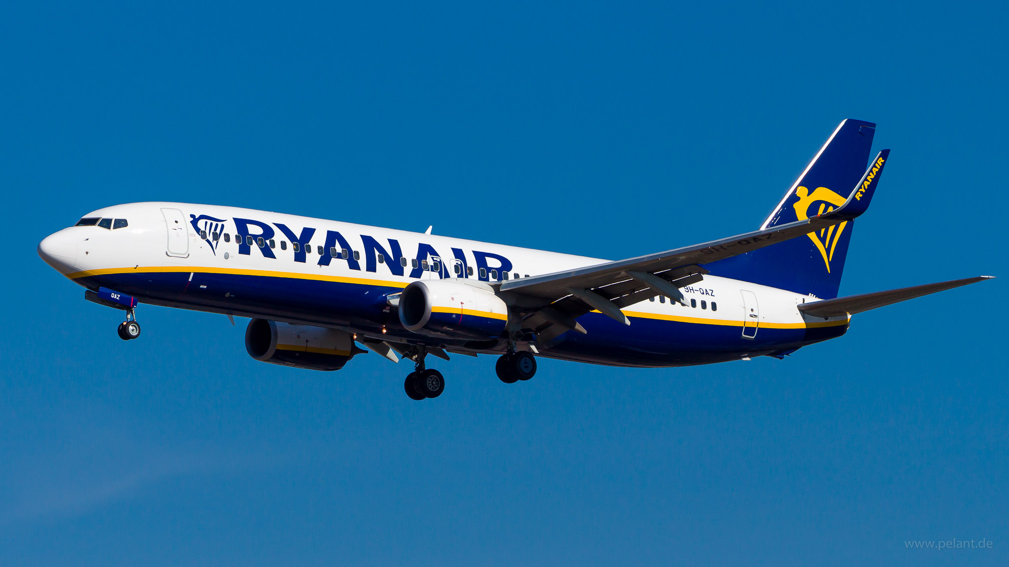 9H-QAZ Ryanair Boeing 737-8AS in Frankfurt / FRA