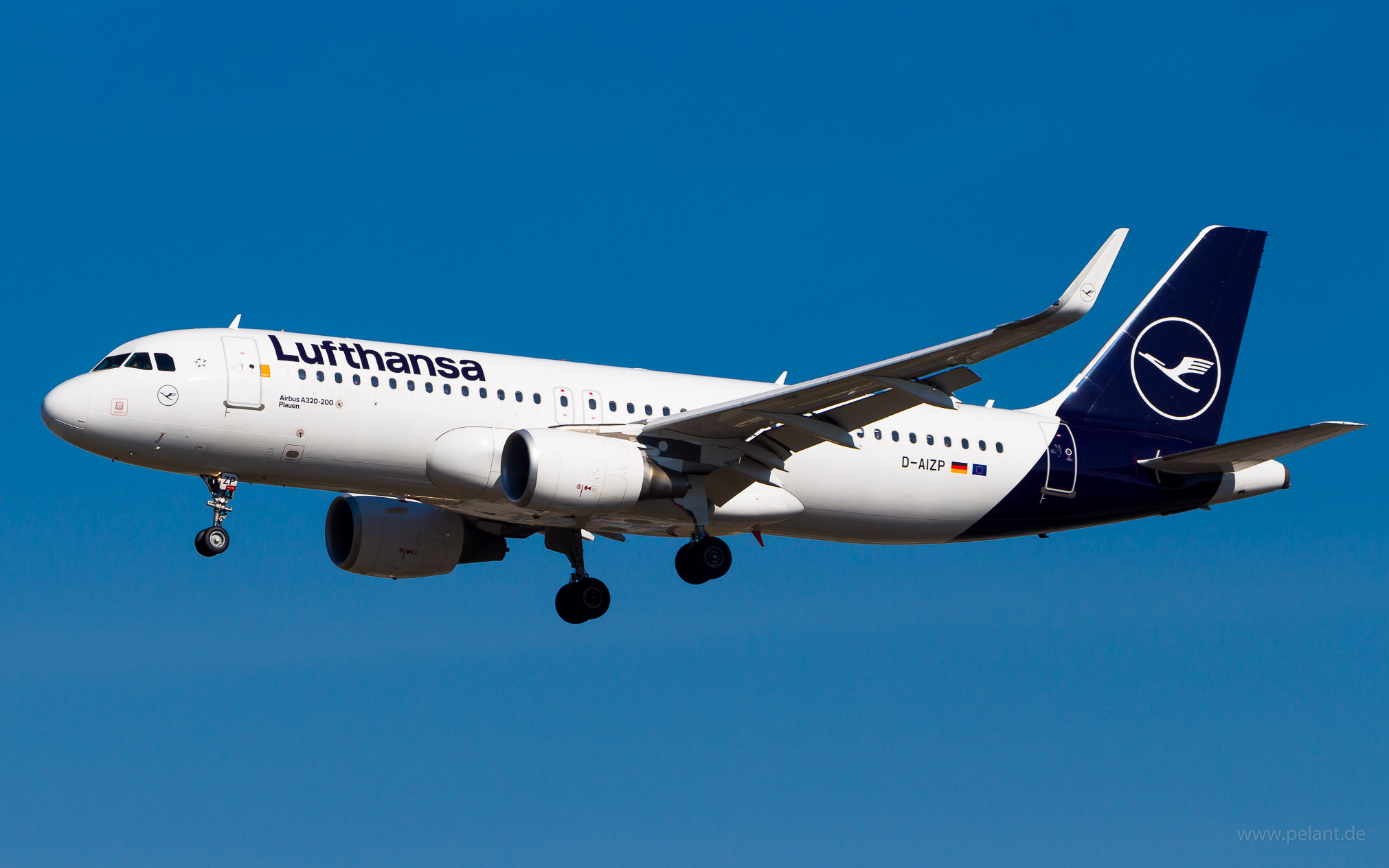 D-AIZP Lufthansa Airbus A320-214 in Frankfurt / FRA