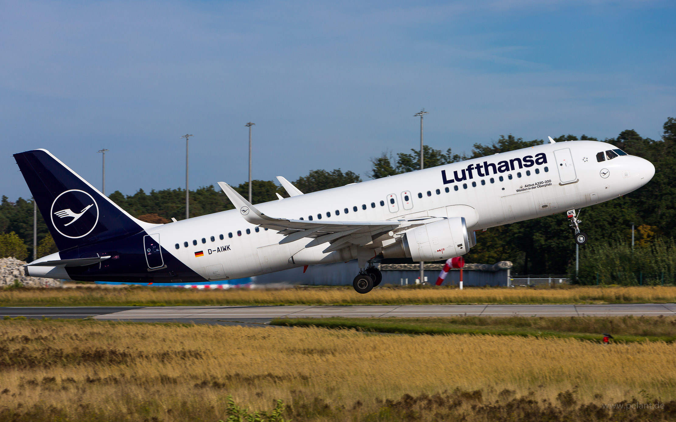 D-AIWK Lufthansa Airbus A320-214 in Frankfurt / FRA
