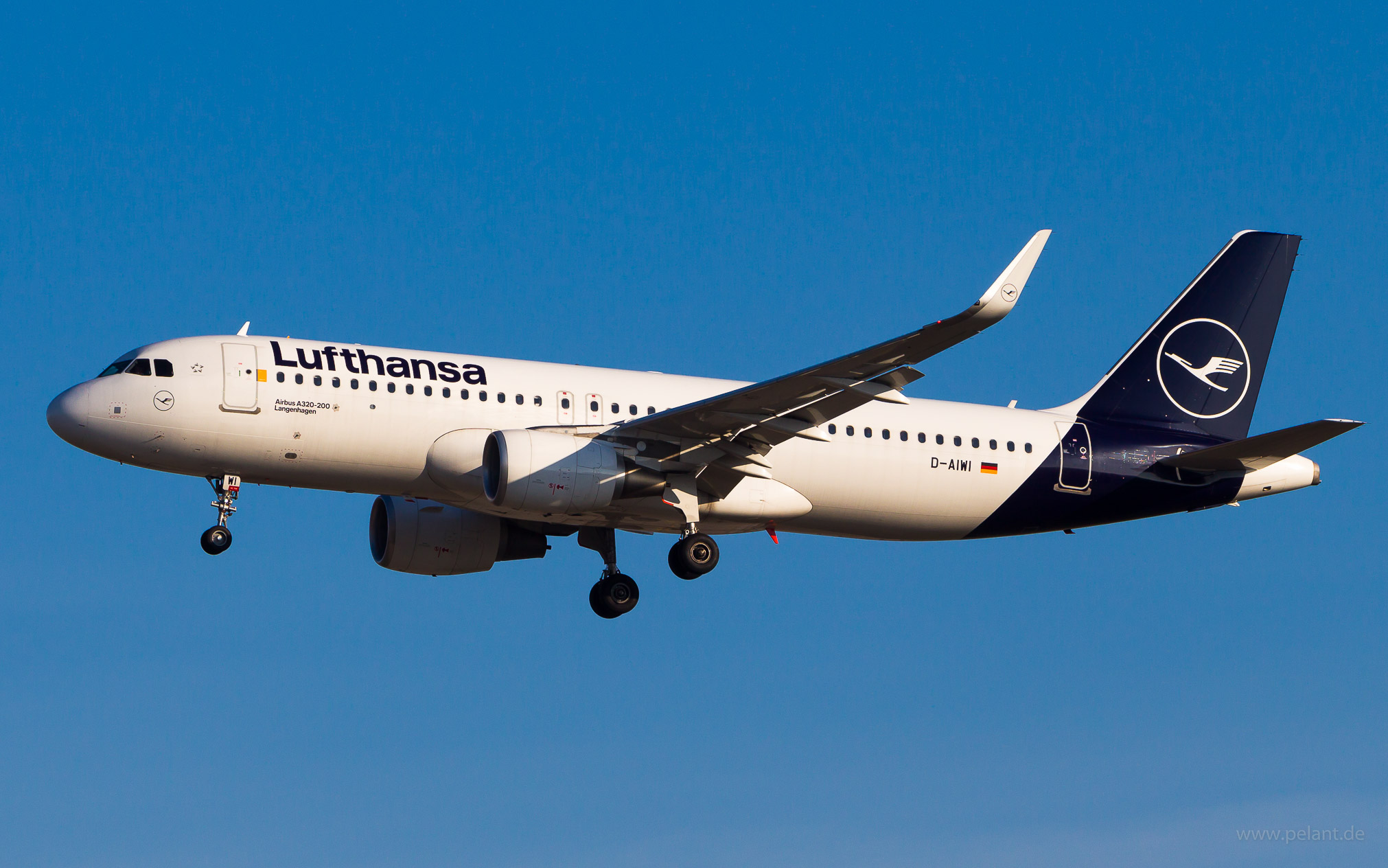 D-AIWI Lufthansa Airbus A320-214 in Frankfurt / FRA