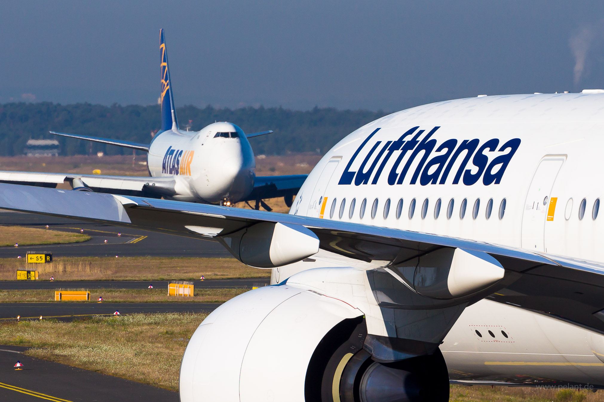 D-AIXQ Lufthansa Airbus A350-941 in Frankfurt / FRA