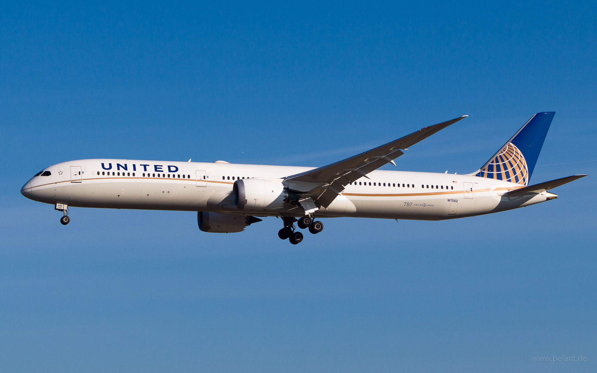 N17002 United Boeing 787-10 in Frankfurt / FRA