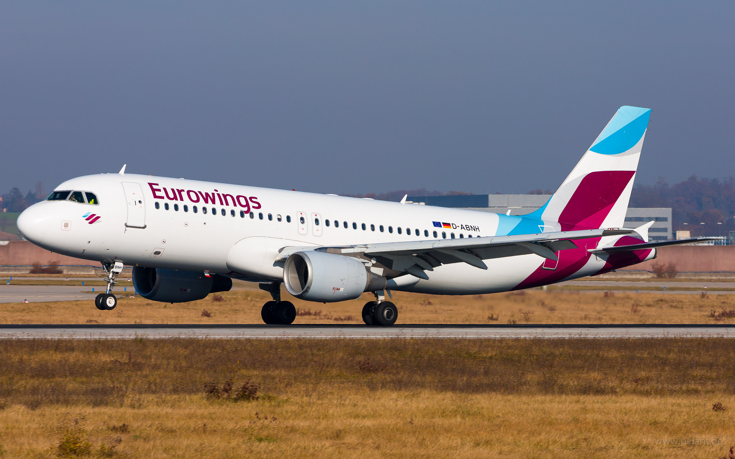 D-ABNH Eurowings Airbus A320-214 in Stuttgart / STR