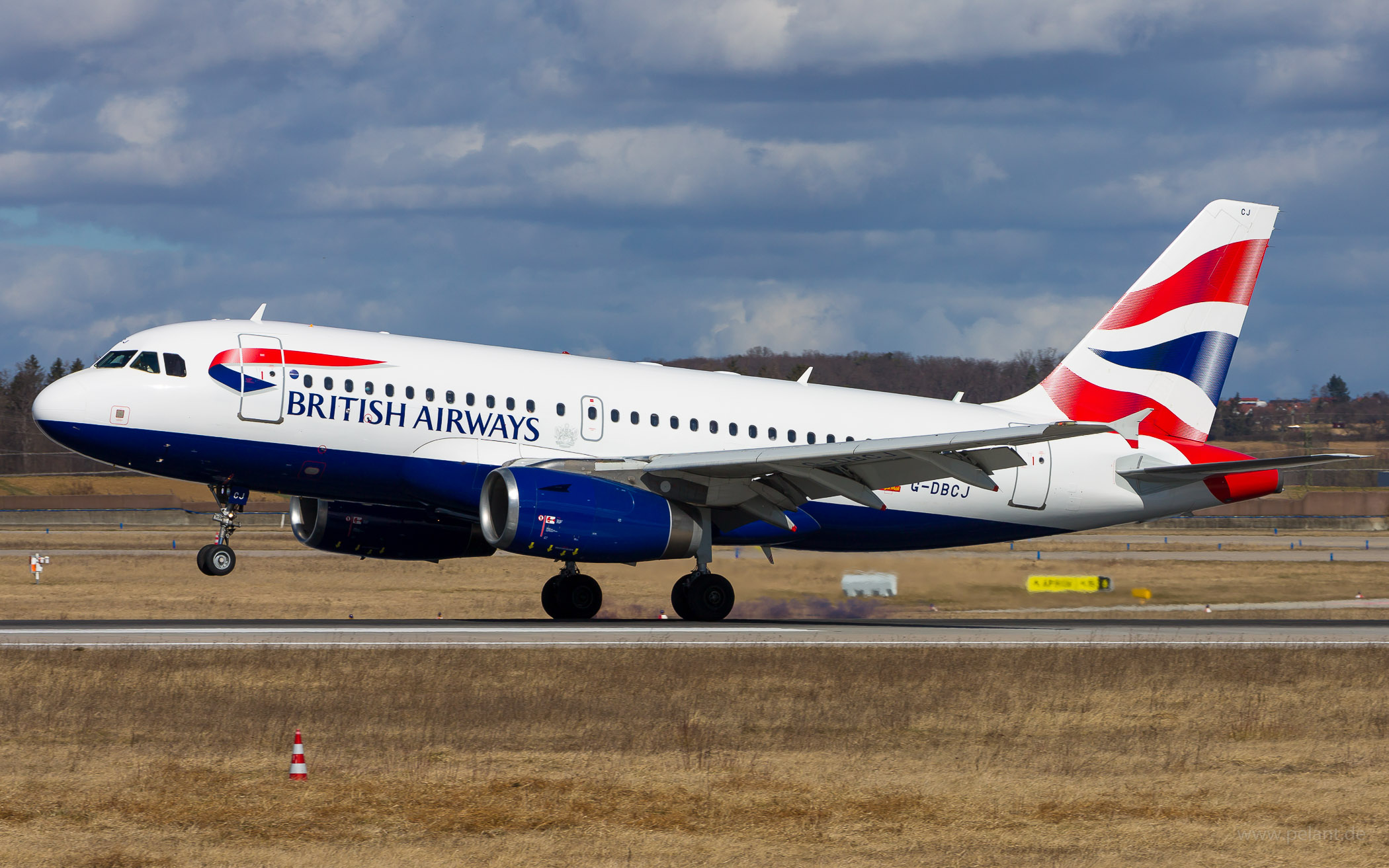 G-DBCJ British Airways Airbus A319-131 in Stuttgart / STR