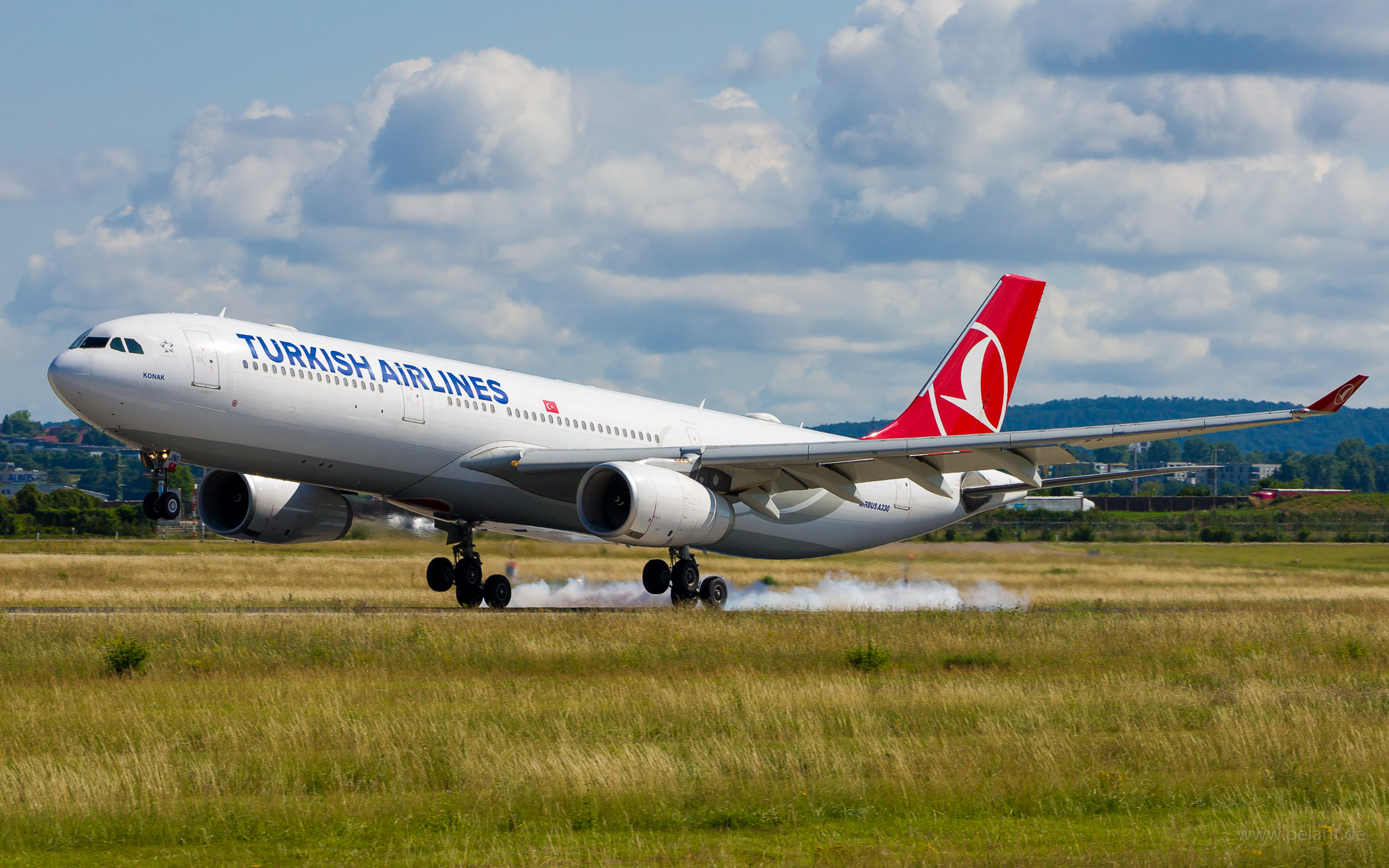 TC-JNI Turkish Airlines Airbus A330-343 in Stuttgart / STR