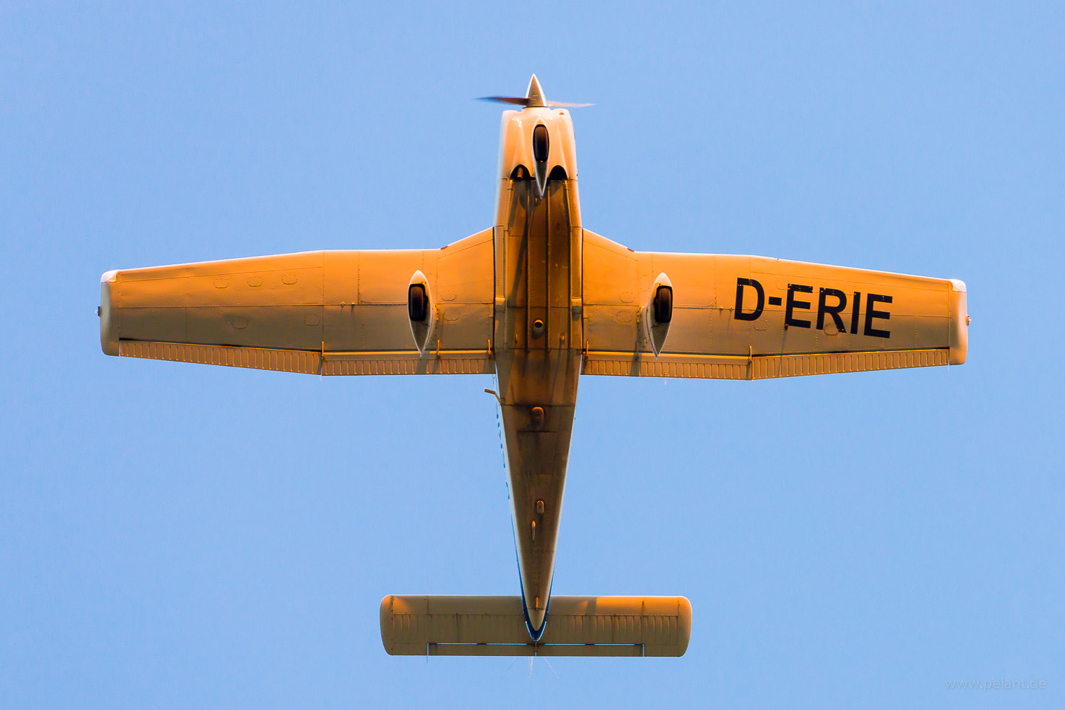 D-ERIE Aero-Beta Flight Training Piper PA-28-181 Archer III in Stuttgart / STR
