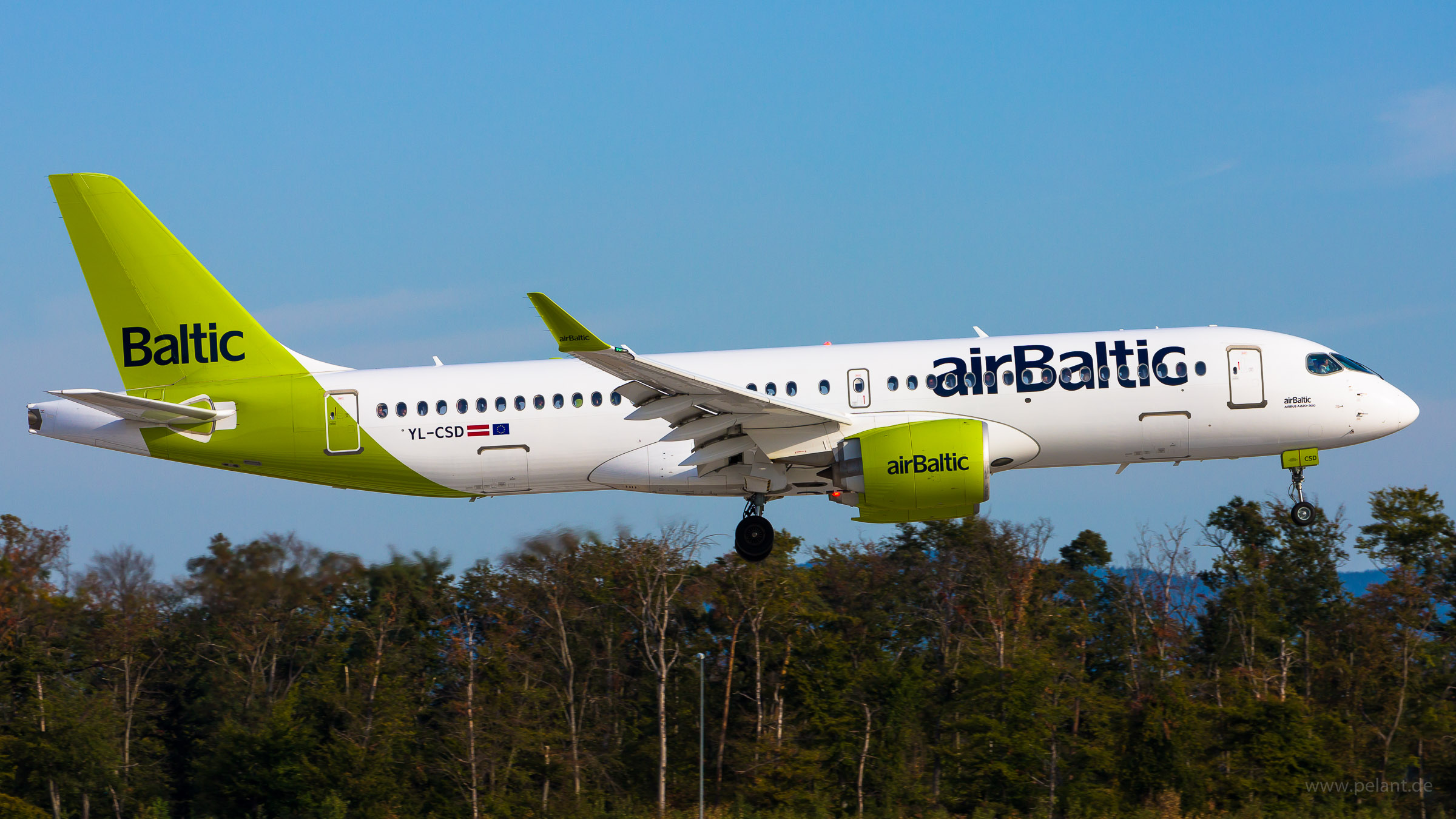 YL-CSD airBaltic Airbus A220-300 in Frankfurt / FRA