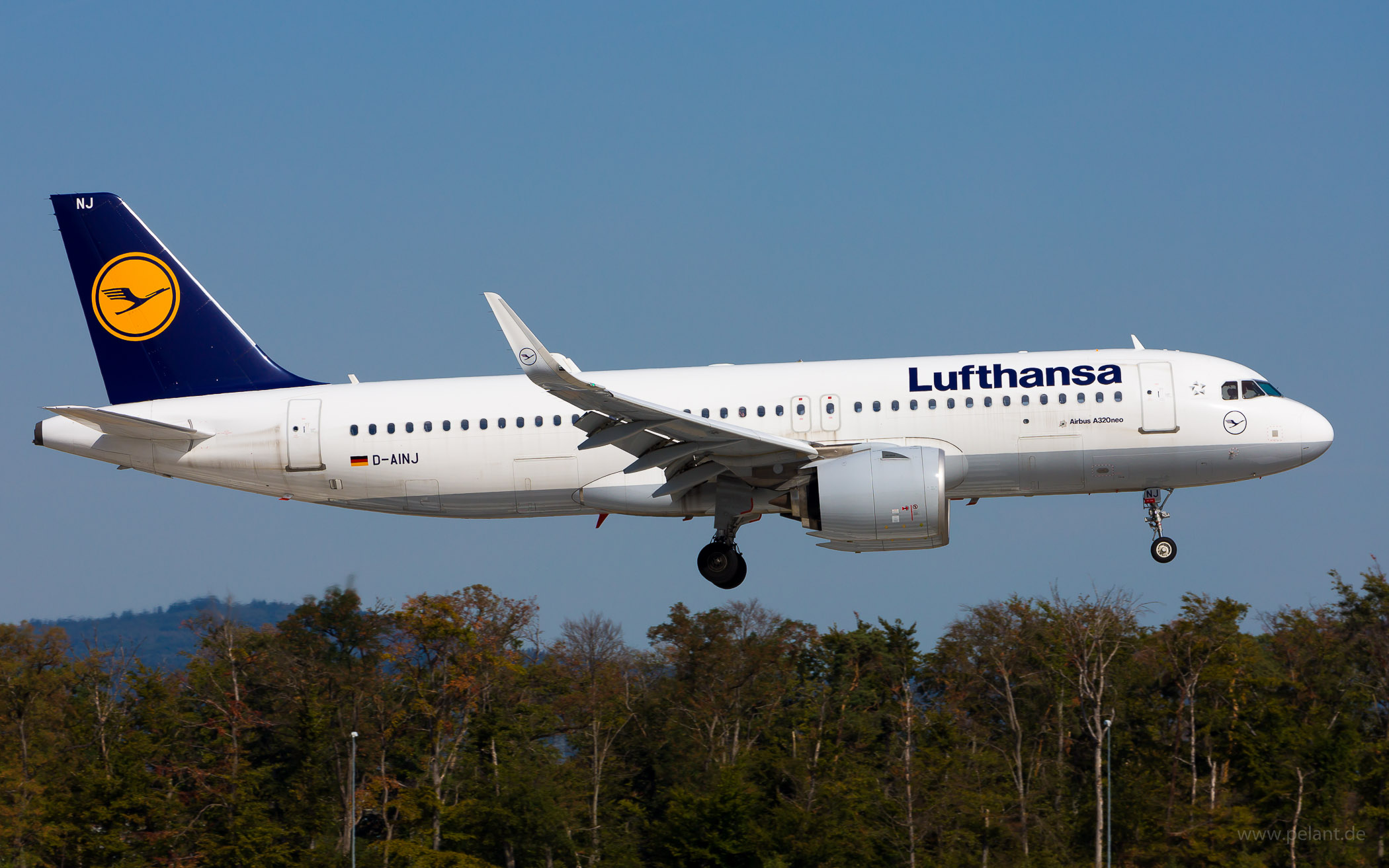D-AINJ Lufthansa Airbus A320-271N in Frankfurt / FRA