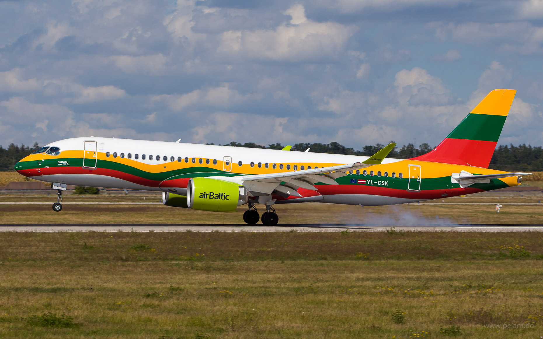 YL-CSK airBaltic Airbus A220-300 in Stuttgart / STR (Lithuanian Flag Livery)