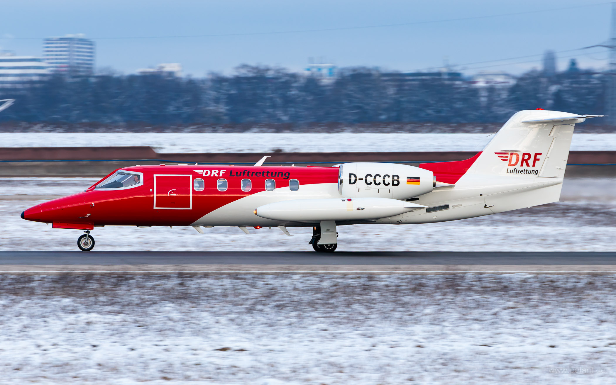 D-CCCB DRF Luftrettung Learjet 35A in Stuttgart / STR