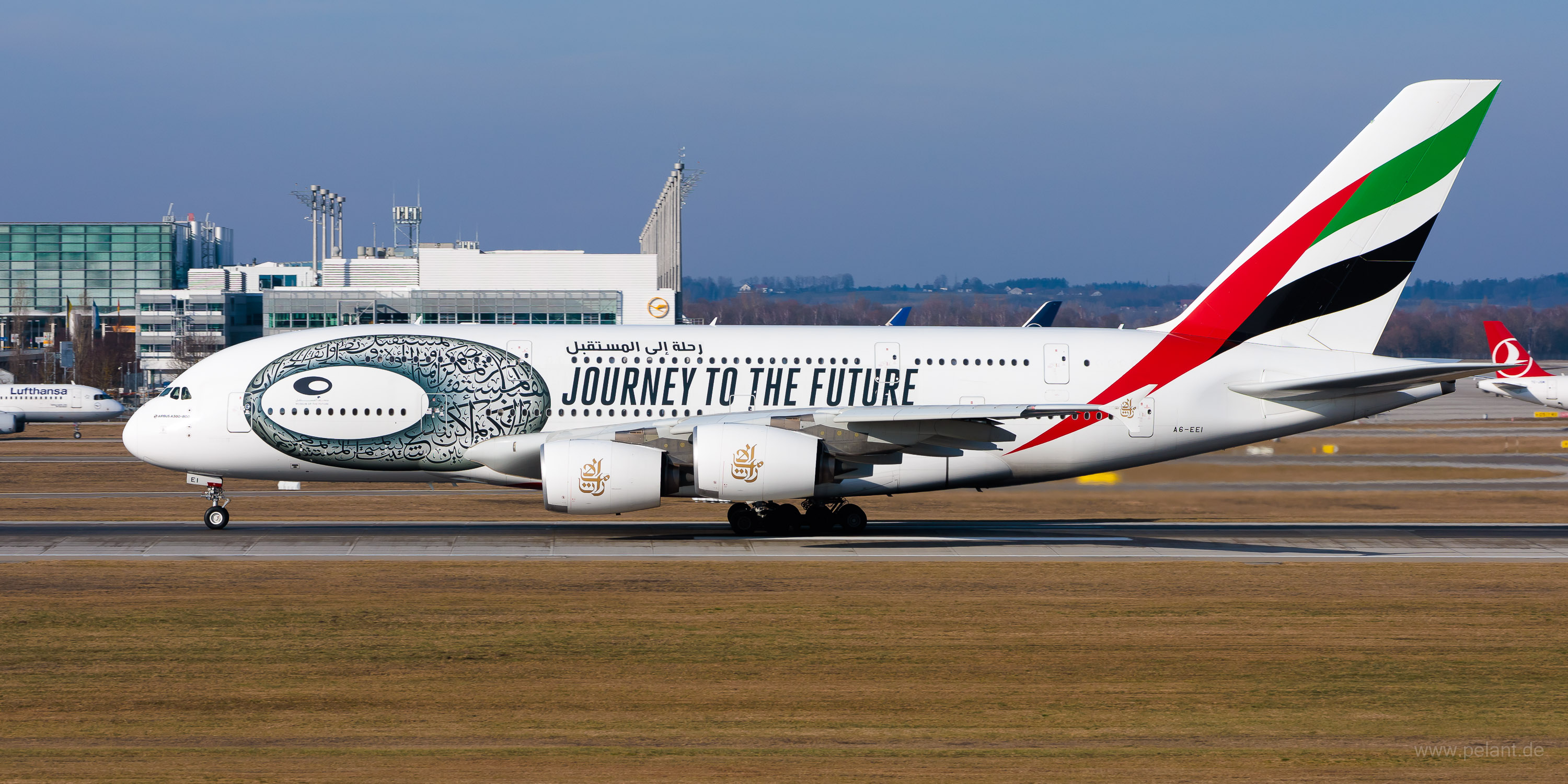 A6-EEI Emirates Airbus A380-861 in Mnchen / MUC (Journey to the Future Livery)