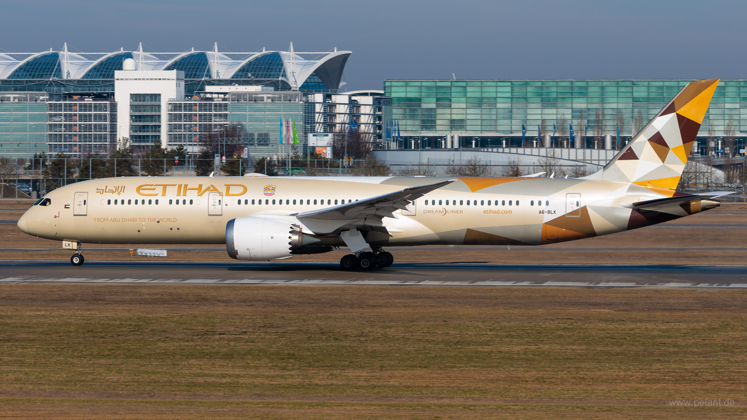 A6-BLK Etihad Airways Boeing 787-9 in Mnchen / MUC