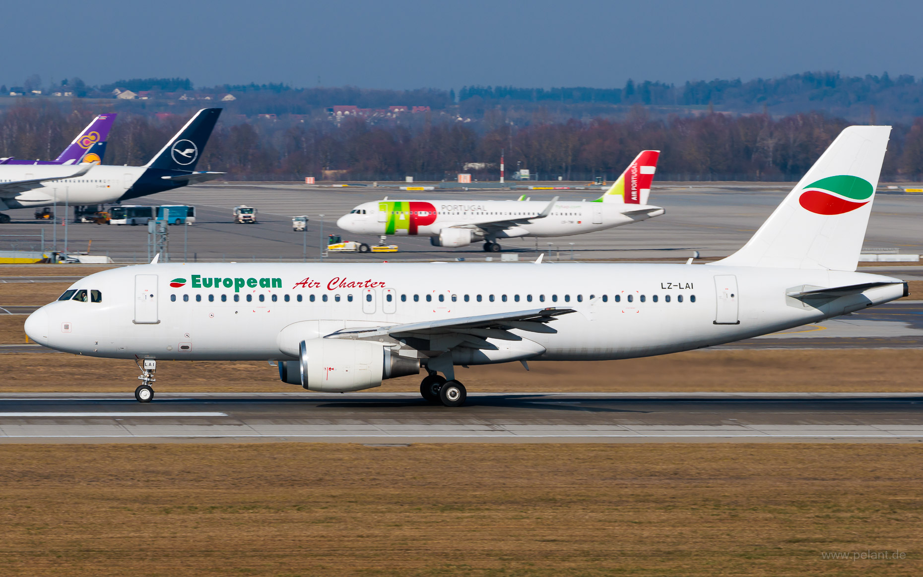 LZ-LAI Bulgarian Air Charter Airbus A320-214 in Mnchen / MUC