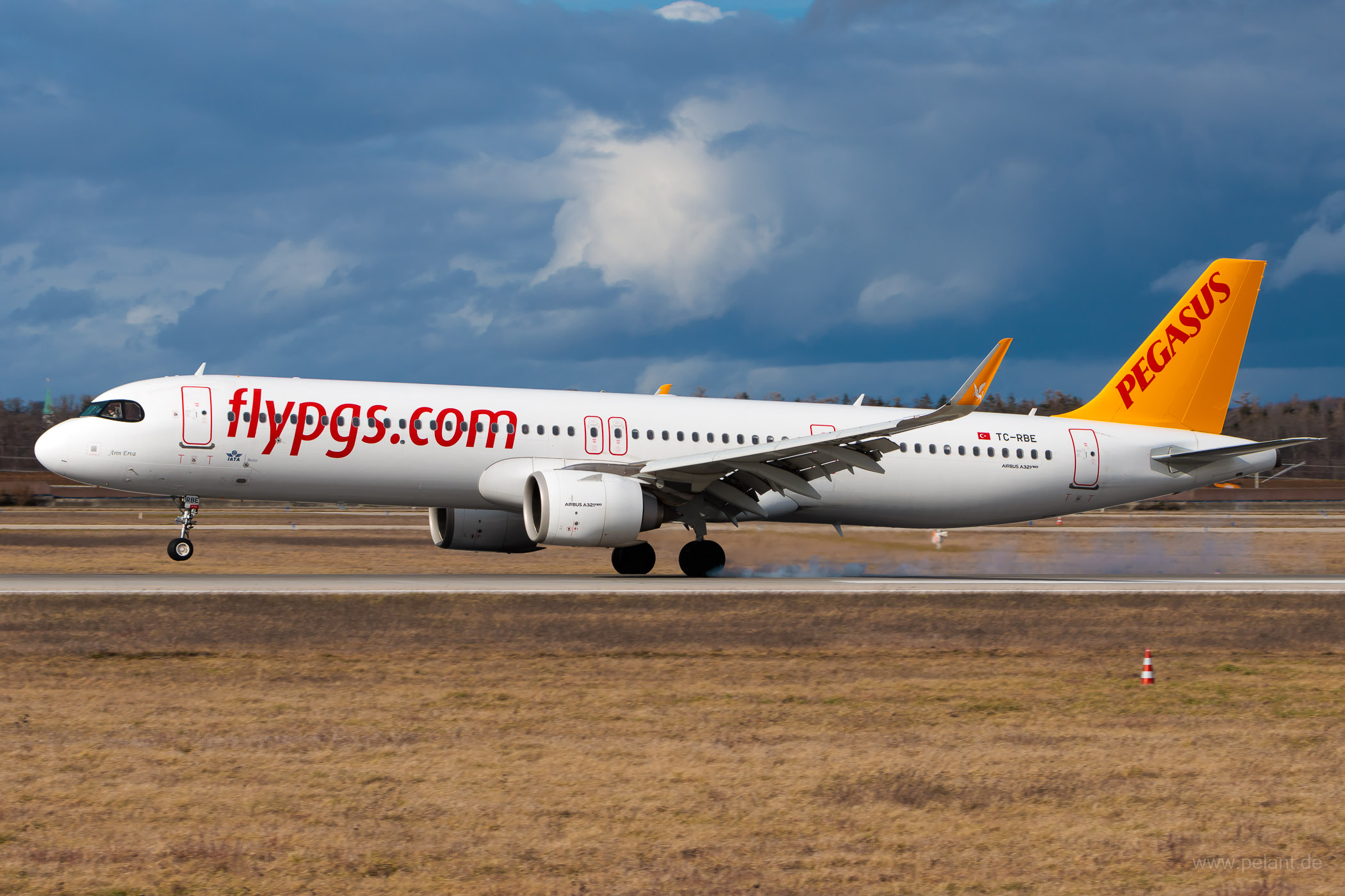 TC-RBE Pegasus Airlines Airbus A321-251NX in Stuttgart / STR