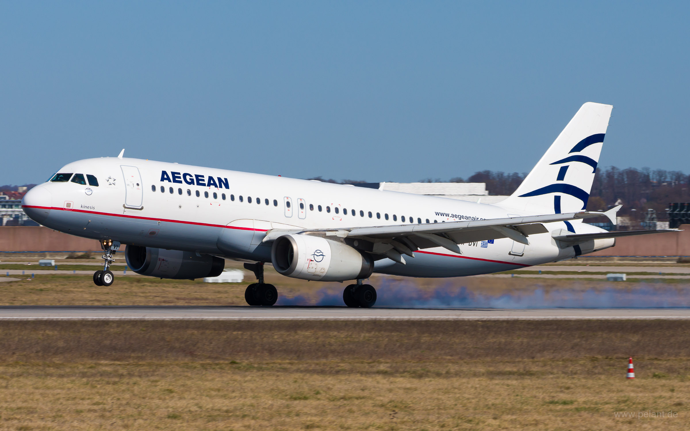 SX-DVI Aegean Airbus A320-232 in Stuttgart / STR