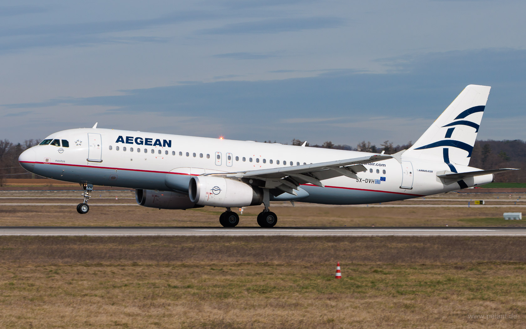 SX-DVH Aegean Airbus A320-232 in Stuttgart / STR