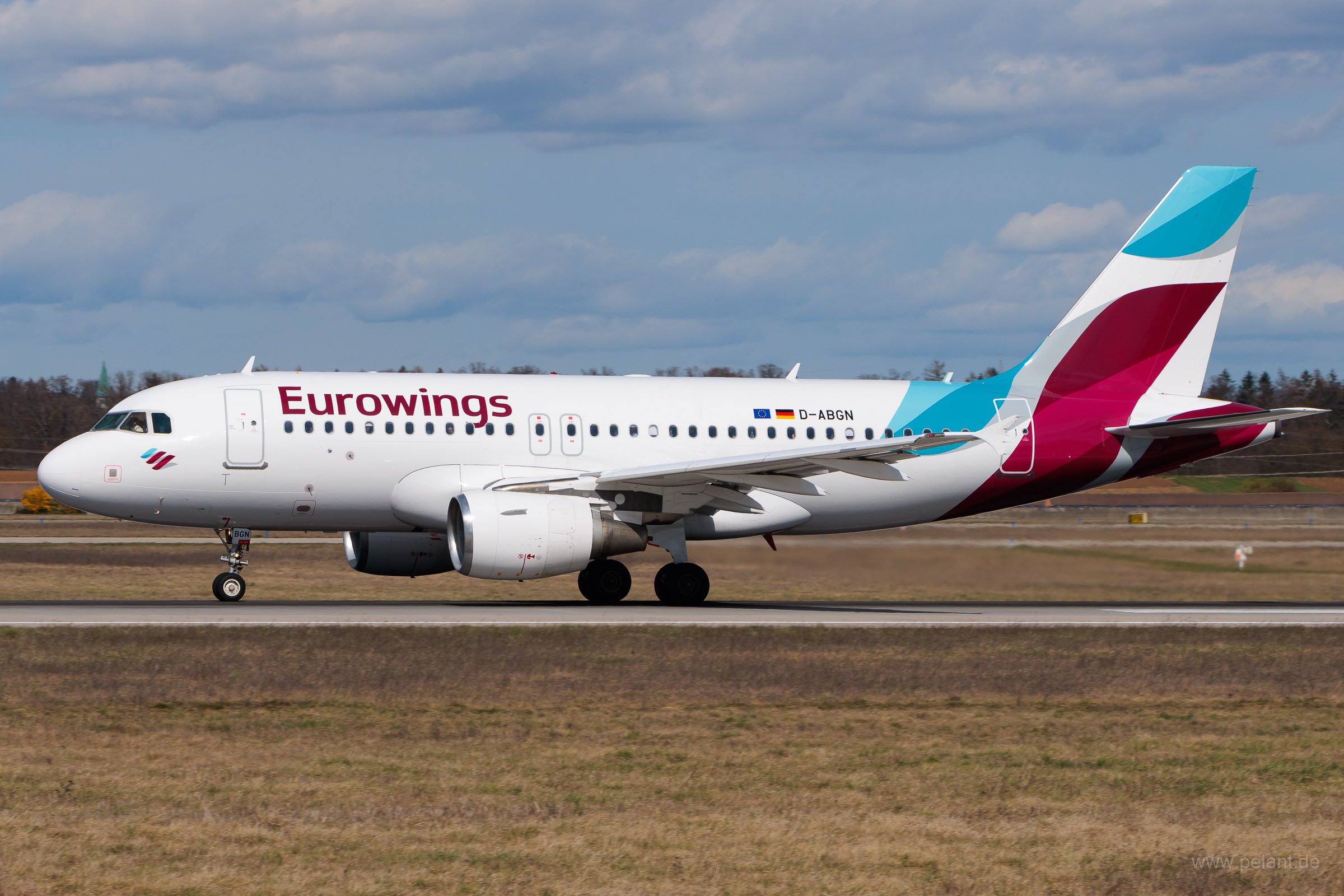 D-ABGN Eurowings Airbus A319-112 in Stuttgart / STR