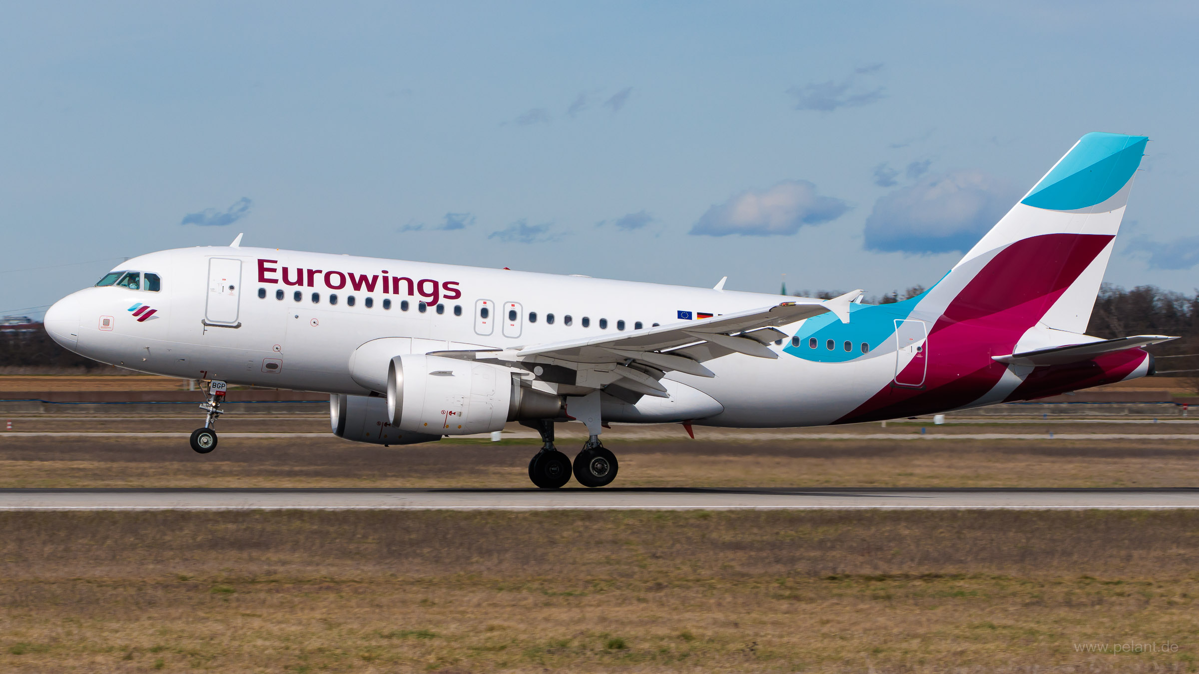 D-ABGP Eurowings Airbus A319-112 in Stuttgart / STR