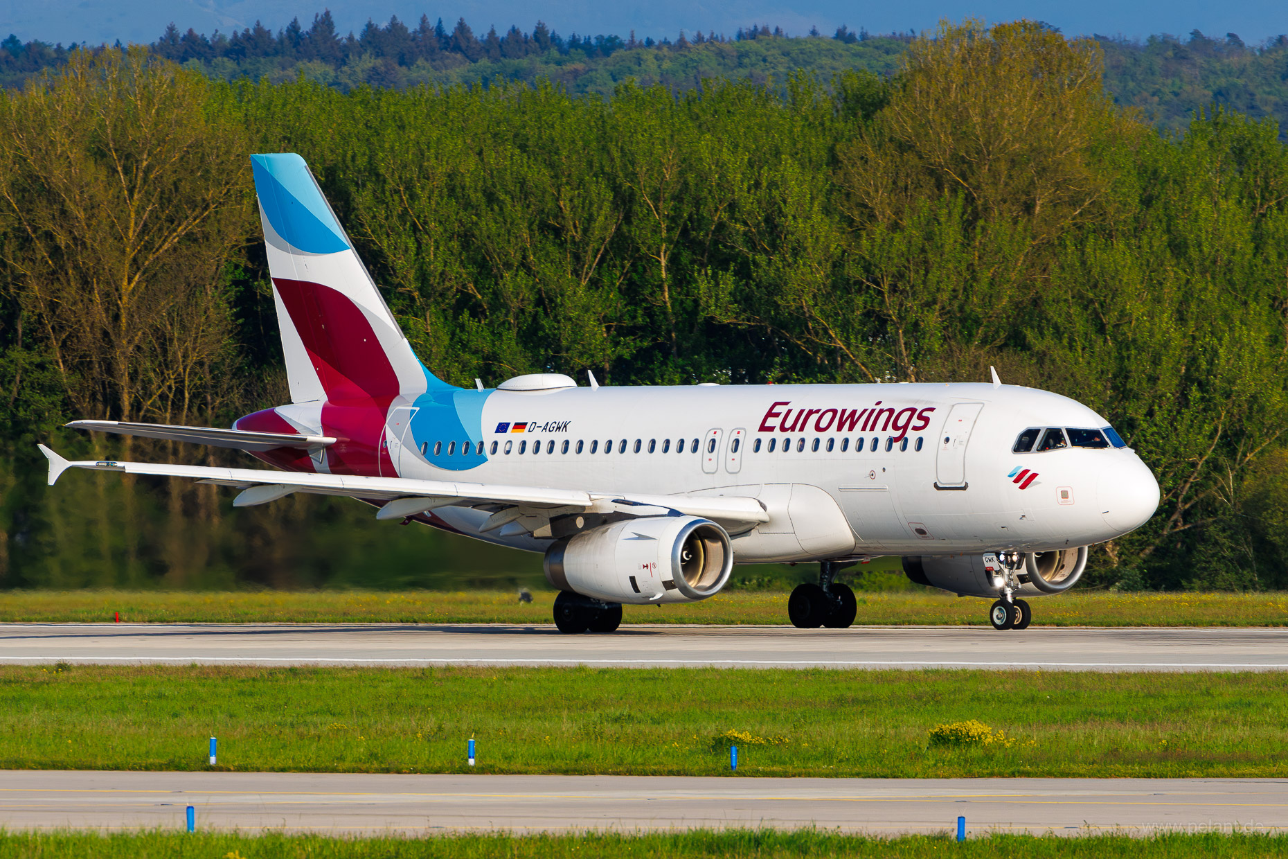 D-AGWK Eurowings Airbus A319-132 in Stuttgart / STR