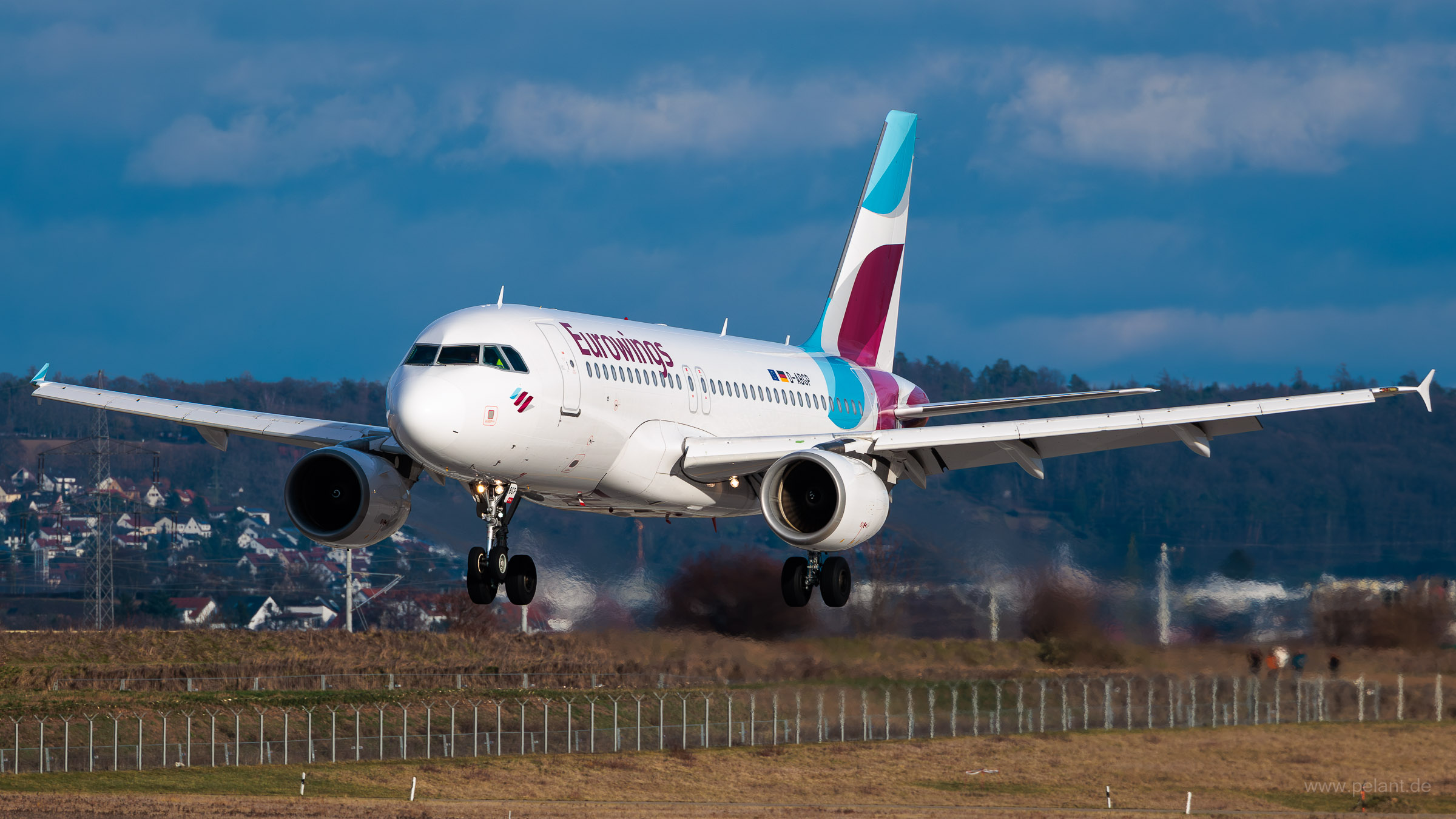 D-ABGP Eurowings Airbus A319-112 in Stuttgart / STR