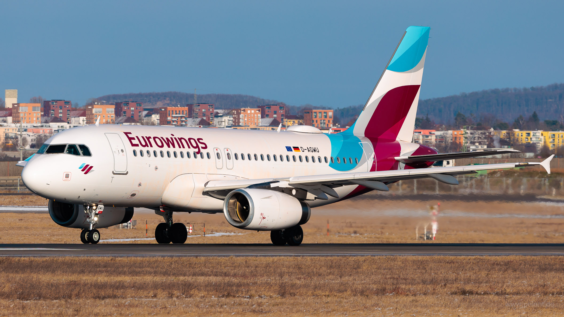 D-AGWU Eurowings Airbus A319-132 in Stuttgart / STR