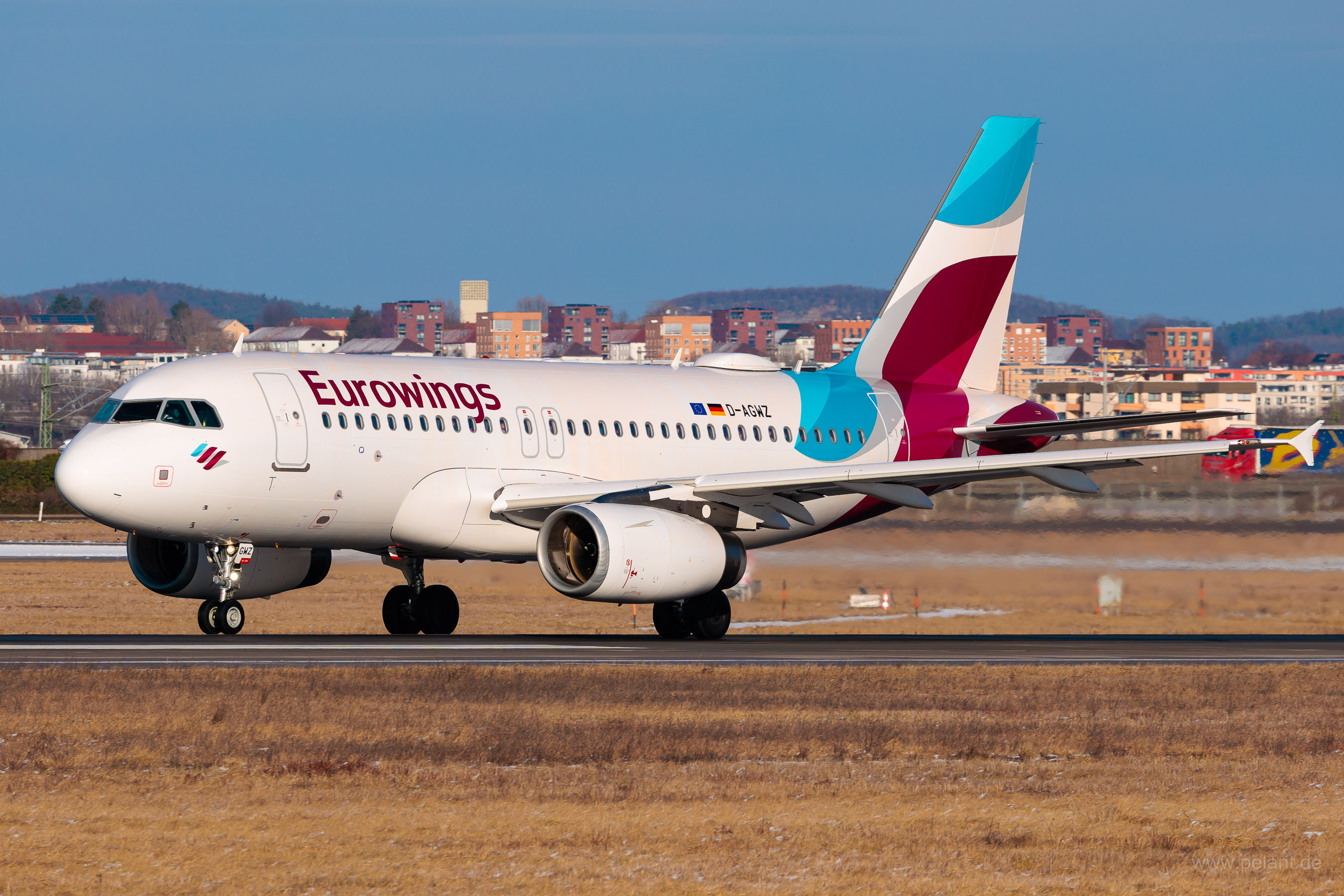 D-AGWZ Eurowings Airbus A319-132 in Stuttgart / STR