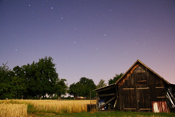 Hütte mit Sternbild großer Wagen