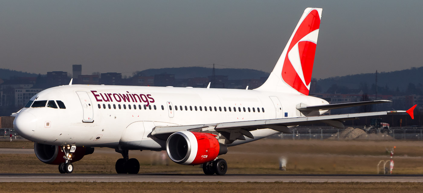 OK-NEN - Czech Airlines Airbus A319